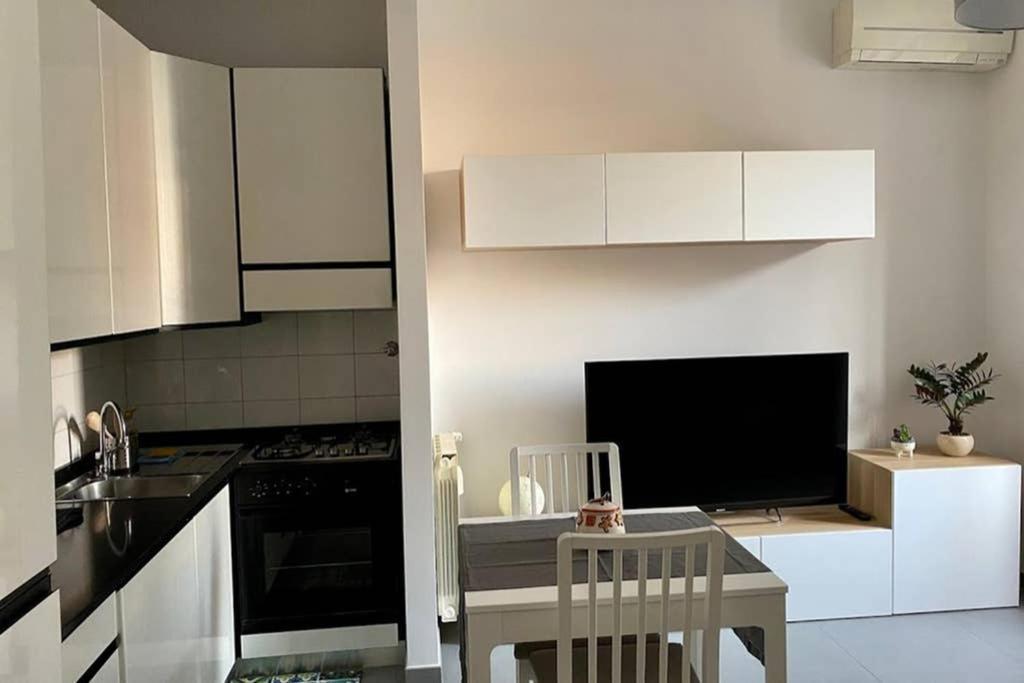 Central Modern Apartment Rome -Locazione Turistica- Luaran gambar